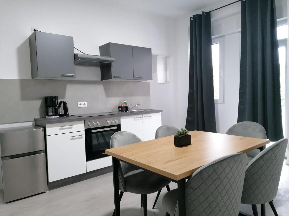 Estrella24 Living Rooms Singapur Herne Ngoại thất bức ảnh
